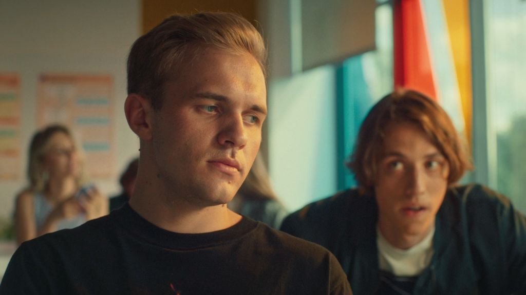 Лэйт Найт Скул S1 E6
