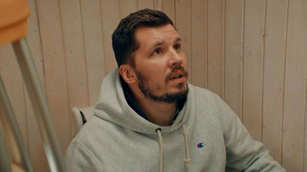 Праздники S1 E7