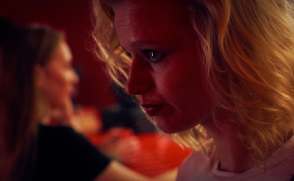 Между нами химия S01 E02