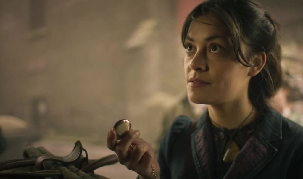 Шерлок и дочь S01 E01