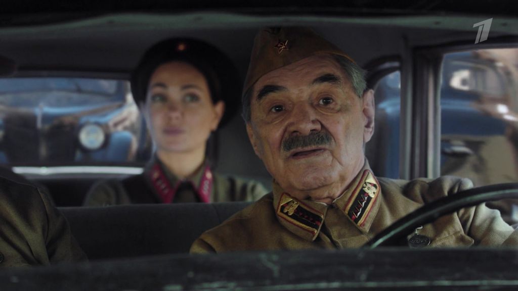 По законам военного времени S08 E01