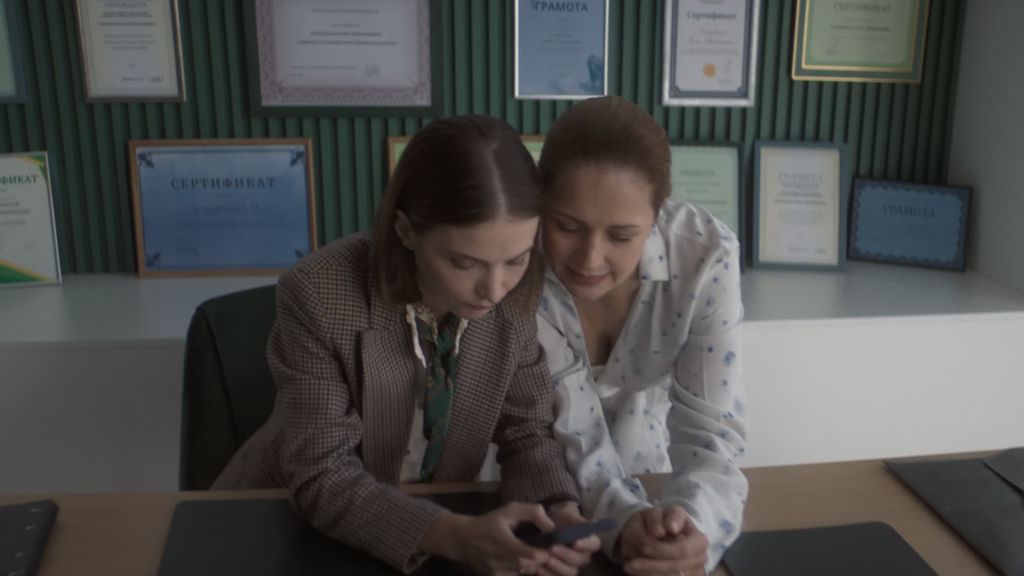Циники S01 E09