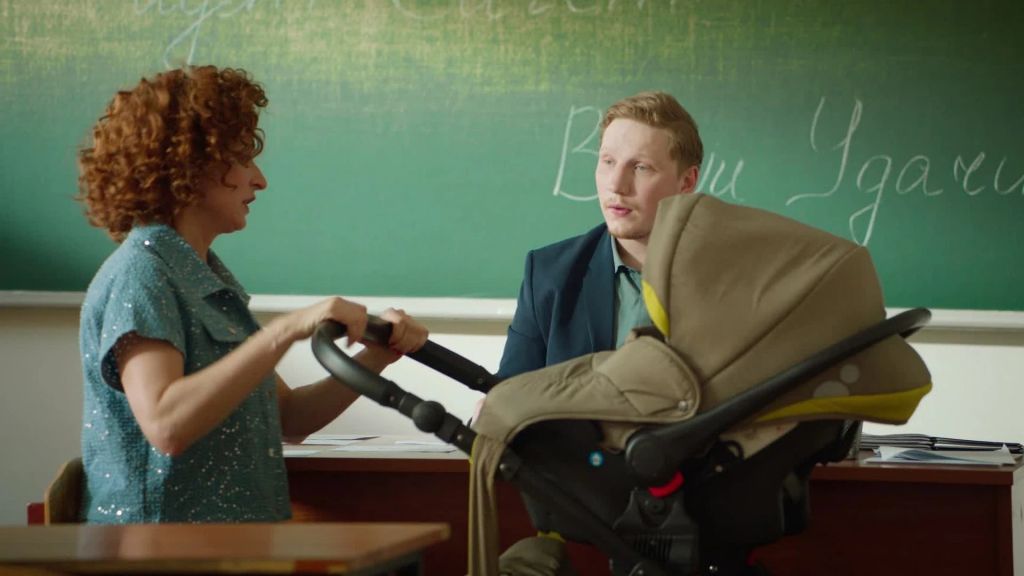 Первокурсницы S02 E14