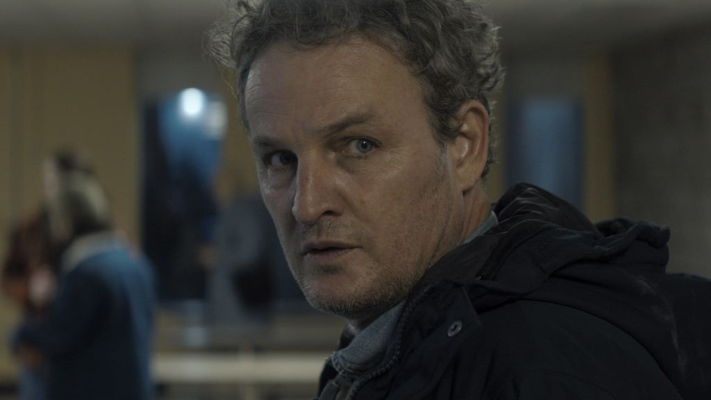 Последний рубеж S01 E01