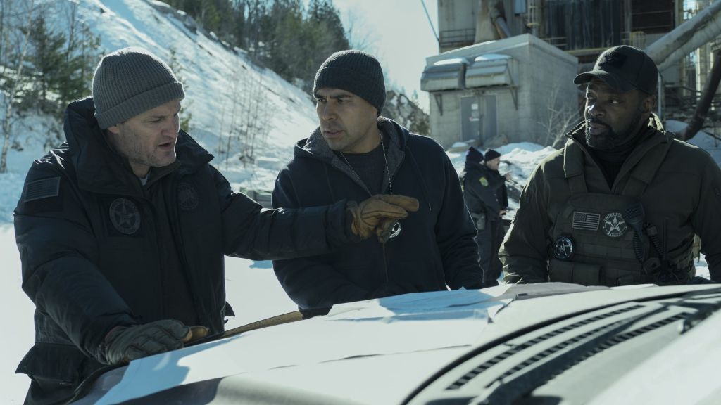 Последний рубеж S01 E03