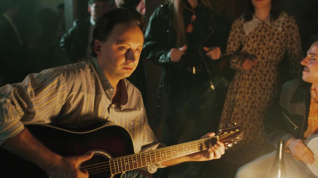 Ничья в пользу КГБ S01 E04