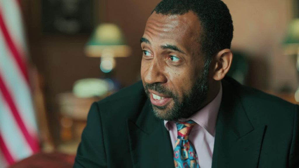 Ничья в пользу КГБ S01 E06