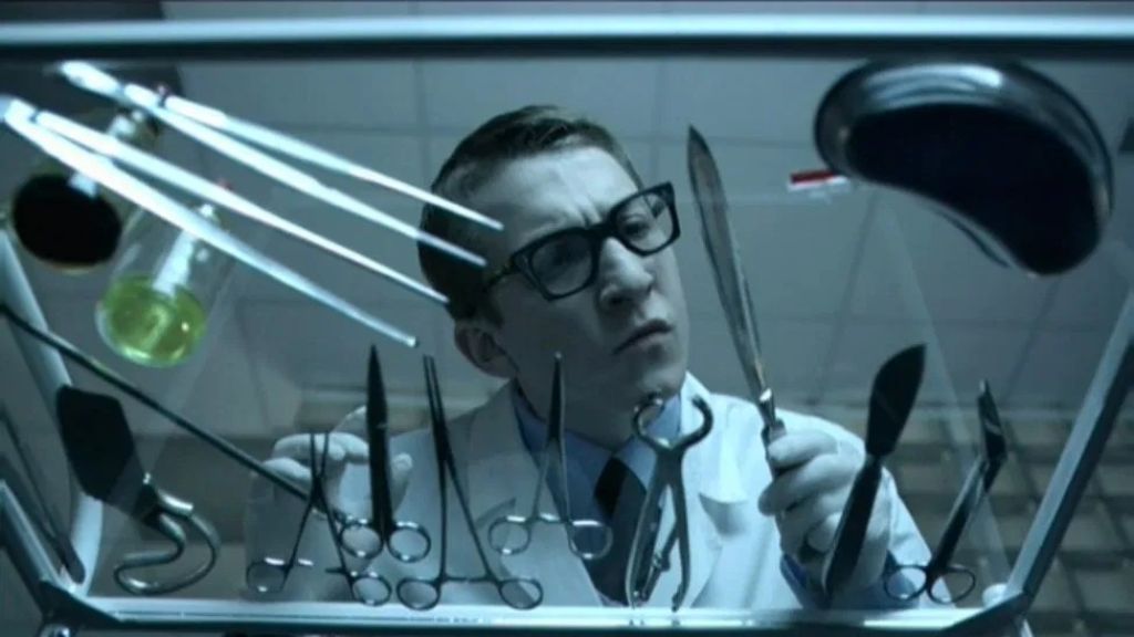 Интерны S01 E33