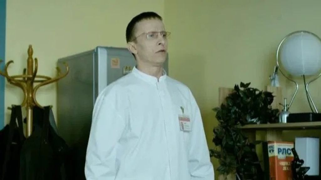 Интерны S02 E33