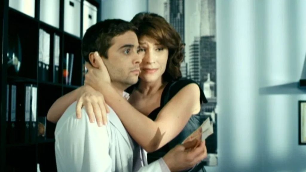 Интерны S03 E34