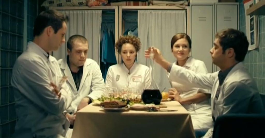 Интерны S03 E46