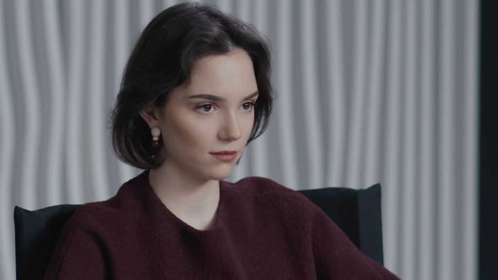 Жесткий лед S01 E01