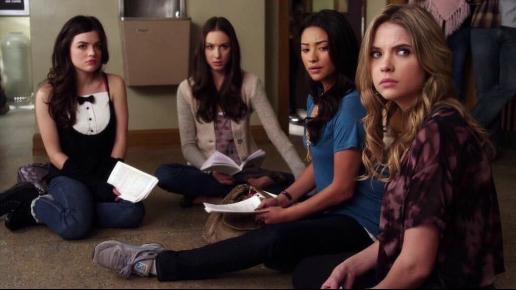 Милые обманщицы S01 E18