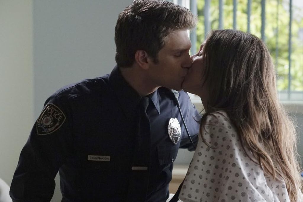 Милые обманщицы S06 E02