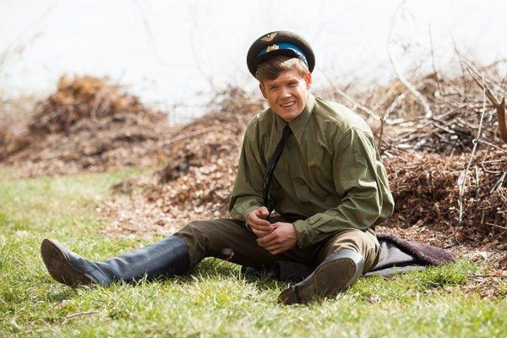 роль свадебного генерала
