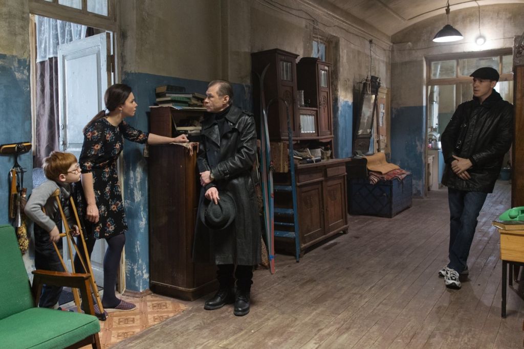 Домашний арест (сериал, 2018, 1 сезон) — Фильм.ру