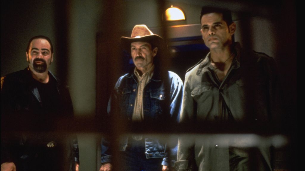 От заката до рассвета 2: Кровавые деньги Техаса (1999) — Фильм.ру