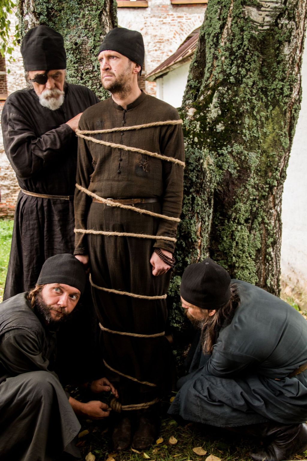 Монах и бес (2016) Всё о фильме, отзывы, рецензии