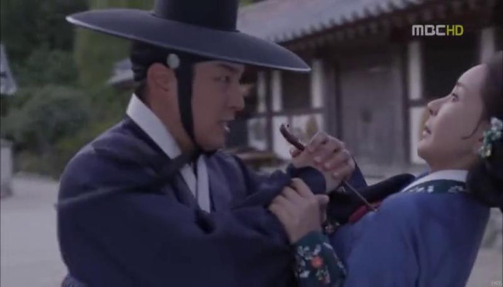 Аран и магистрат