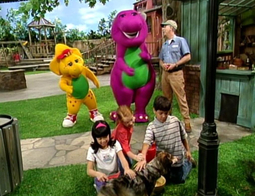 Кадр из сериала "Барни и друзья" .