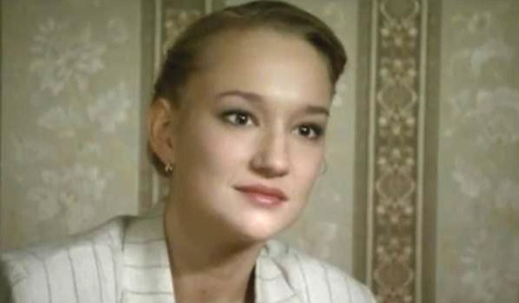 Последняя встреча. Полина Сидихина в фильме последняя встреча 2010. Полина Сидихина последняя встреча. Полина Евгеньевна Сидихина сериалы. Последняя встреча фильм 2010.