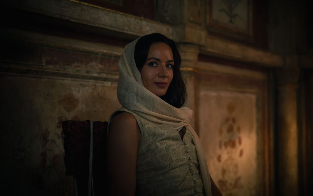 Шантарам (сериал, 2022, 1 сезон) — Фильм.ру