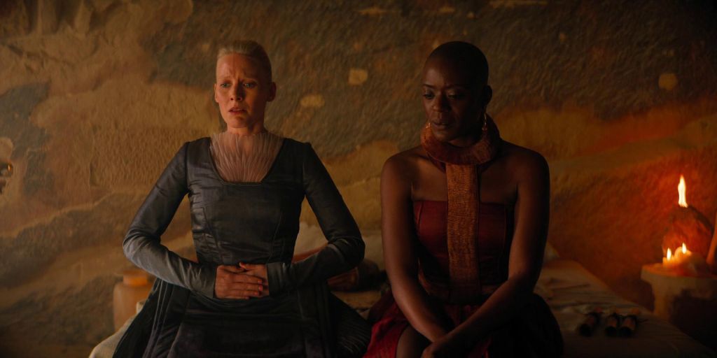 Сериал Основание типа по Айзенку, с клонами императоров и крутыми негритянками https://www.film.ru/sites/default/files/styles/thumb_1024x450/public/movies/frames/49560676-1705815.jpg