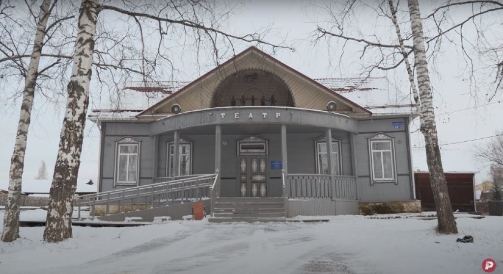Петербург — Мотыгино: как молодой режиссёр провинцию модной делал