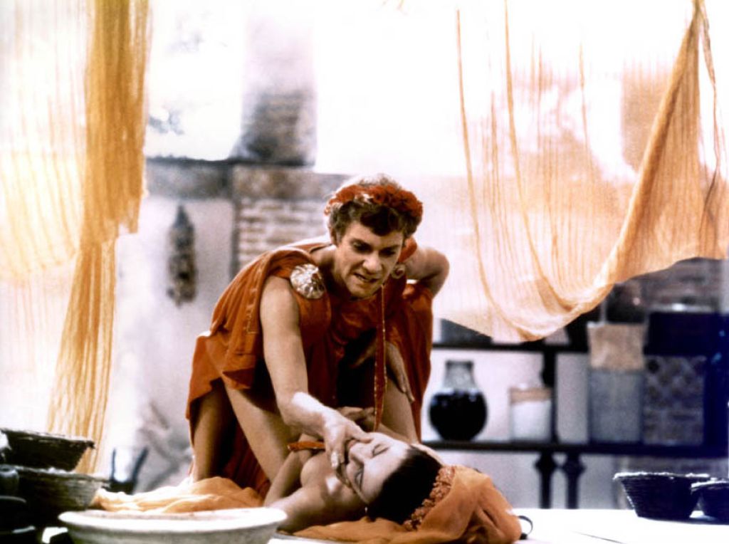 Watch Caligula 1979