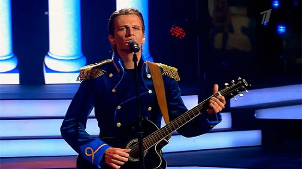 глеб матвейчук в шоу точь в точь. матвейчук в образе шуры. римма фомина мюзикл алкнрст. глеб матвейчук 2023. глеб матвейчук фернан.