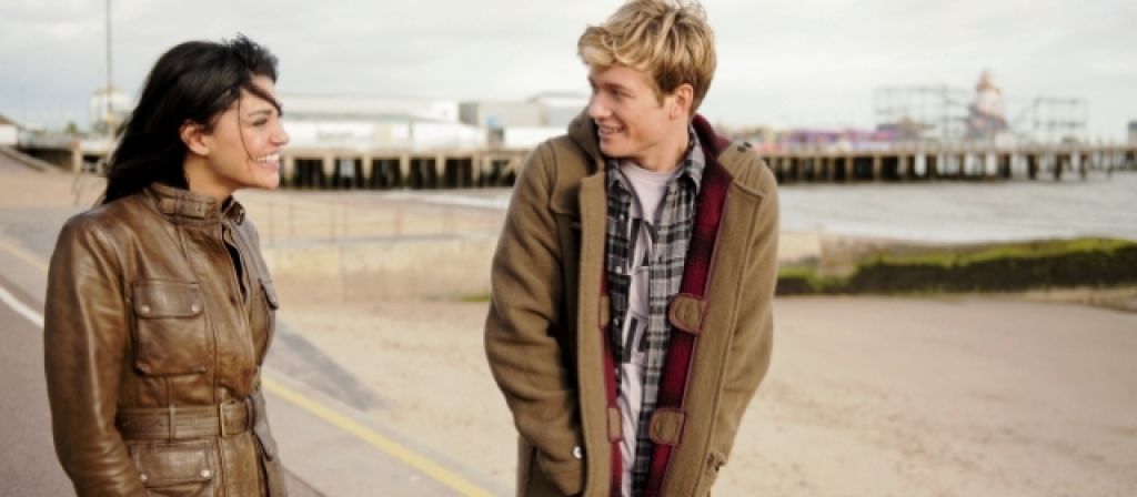 Девственники, берегитесь! (2012). Девственники 2012. Love bite/ девственники, берегитесь!. Девственники 2012. Девственники 2012.