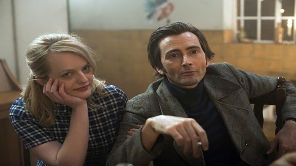 Бесит быть нормальным 2017. Бесит быть нормальным фильм 2016. Бесит быть нормальным 2017. Лейнг теннант. Mad to be normal.