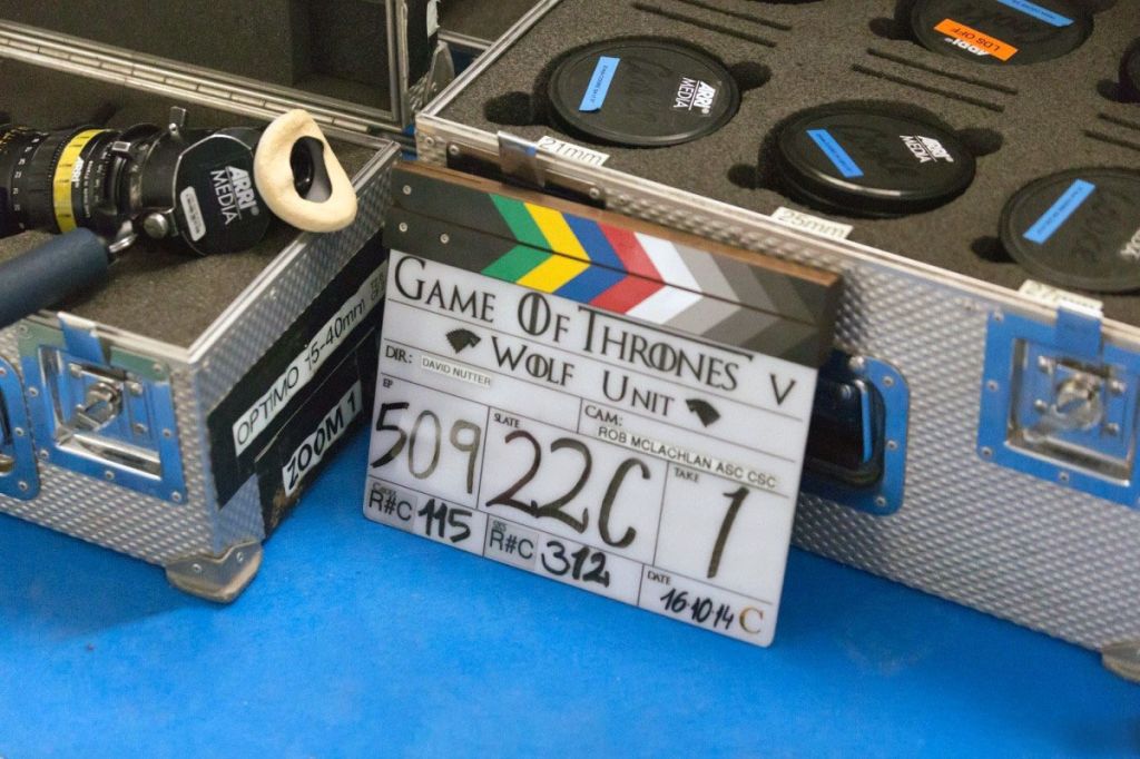 Документальный фильм о создании пятого сезона «Игры престолов»…