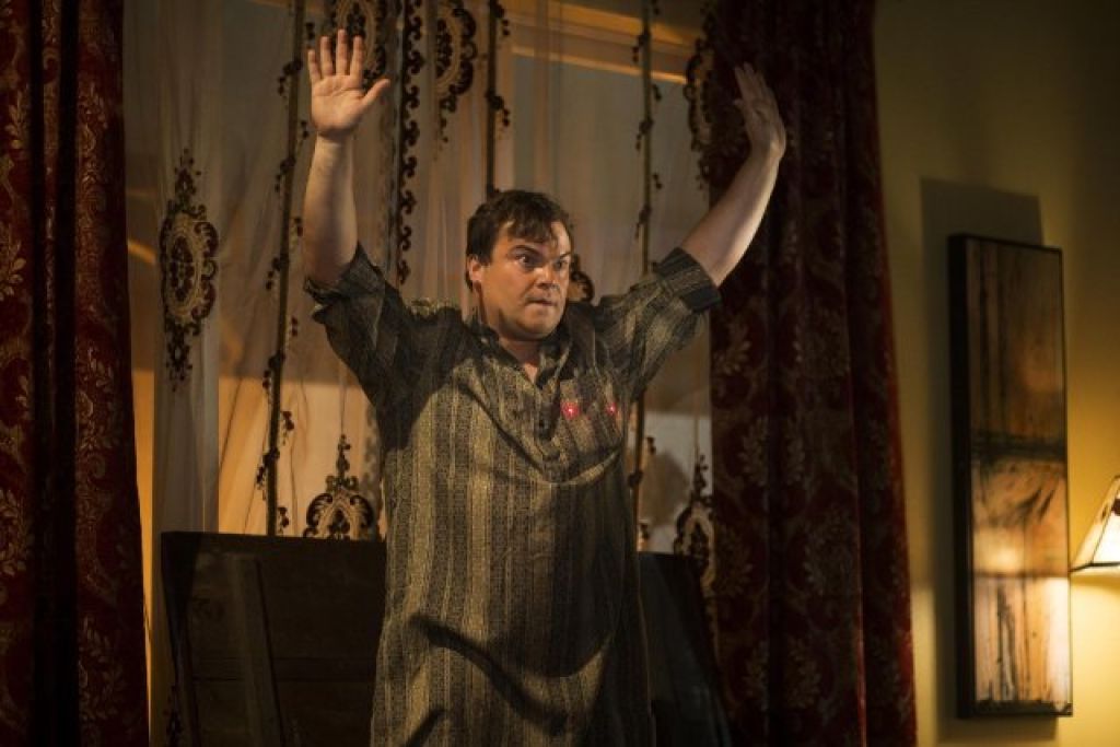 Получи призы по сериалу "На грани" и подписку на "Амедиатеку"