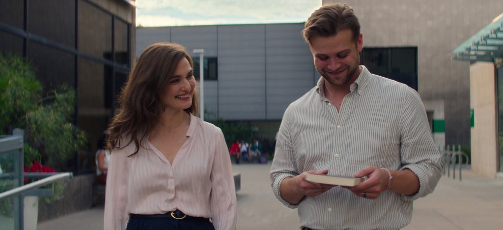 Сериал &laquo;Владимир&raquo; с Рэйчел Вайс получил первый трейлер