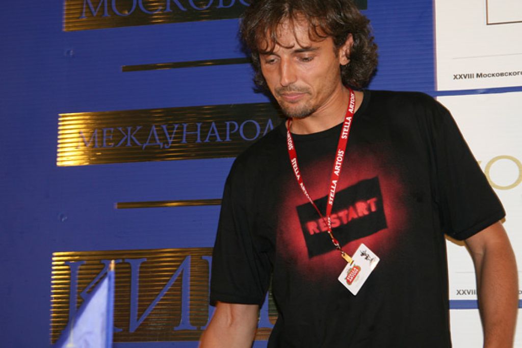 Пресс-конференция, посвящённая фильму «Restart»