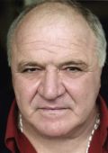 Стив Истин