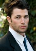 Andrew Craghan