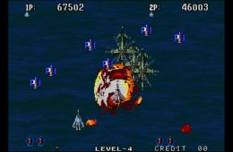 Скриншот из игры «Aero Fighters 2»
