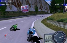 Скриншот из игры «Moto Racer 2»