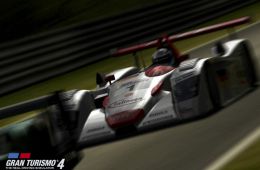 Скриншот из игры «Gran Turismo 4»