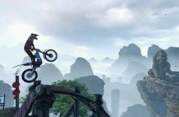 Скриншот из игры «Trials Rising»