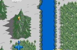 Скриншот из игры «Dragon Spirit»