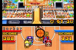 Скриншот из игры «Mario Hoops 3-on-3»