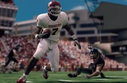 Скриншот из игры «NCAA Football 11»