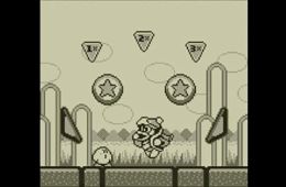 Скриншот из игры «Kirby's Pinball Land»