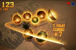 Скриншот из игры «Fruit Ninja»