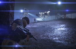 Скриншот из игры «Left Alive»