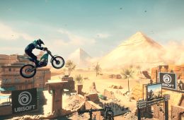 Скриншот из игры «Trials Rising»