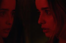 Скриншот из игры «Erica»